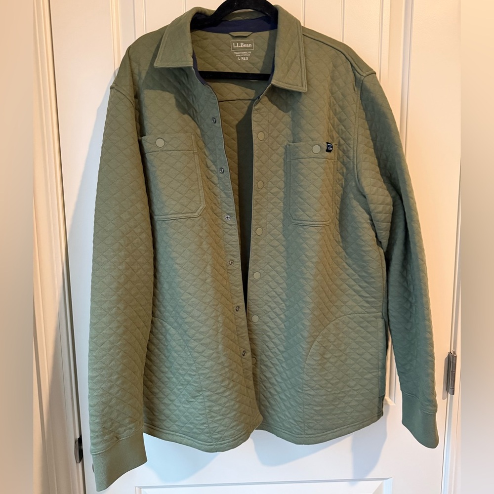 L.L. Bean Men's Quilted Jacket - Olive Green